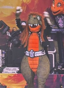 woa2026_heavysaurus_metalminder